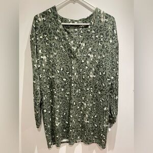 Jenni Olive Leopard Print Women's Pajama Top